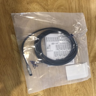 Cảm biến tiệm cận E2A-S08KN04-WP-B1