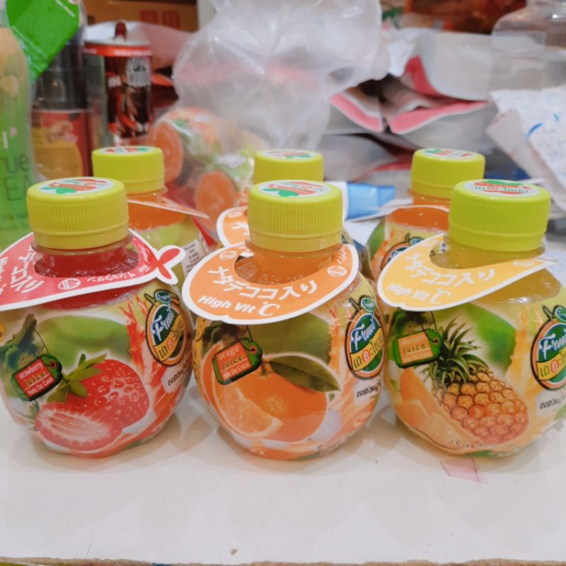 Nước ép trái cây có thạch dừa Thái Lan chai 220ml