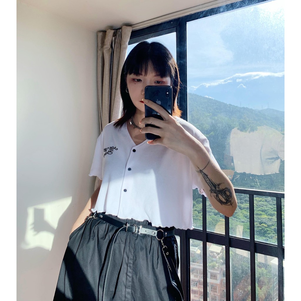 [C77] Áo croptop cộc tay cài cúc BABY trắng đen - Áo croptop cộc tay nữ chất thun tôn dáng freesize sexy