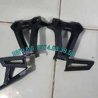 Ốp gác chân sau cho Winner X