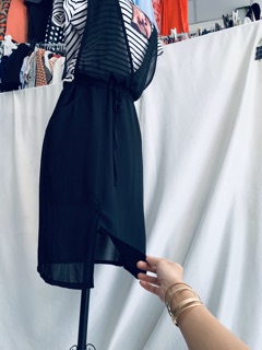 Đầm nữ giả yếm