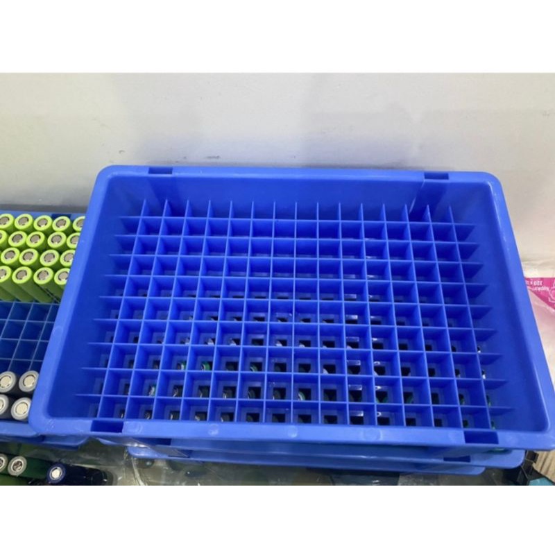 Khay để được 160cell pin 18650