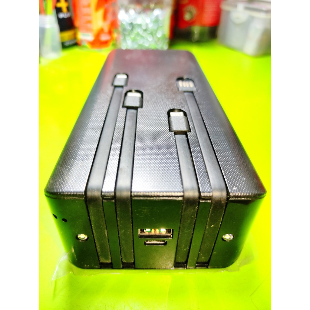 Box sạc dự phòng 14 cell 21700 hoặc 18650 tích hợp 4 dây sạc, cổng Type-C 2 đèn LED phiên bản mới