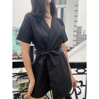 Jump tay ngắn cột eo