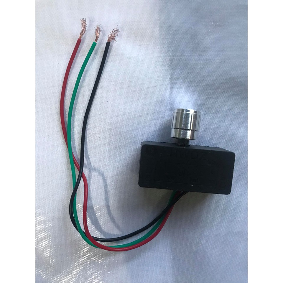 Chiếc áp điều chỉnh bơm mini 12v , Điều tốc chỉnh tốc độ motor 12v, máy bơm mini 12v, motor 775 ...