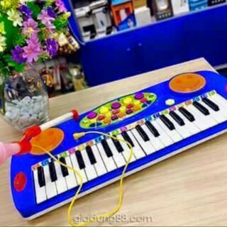 Đàn organ điện tử kèm mic
