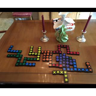 Bộ trò chơi board game qwirkle độc đáo