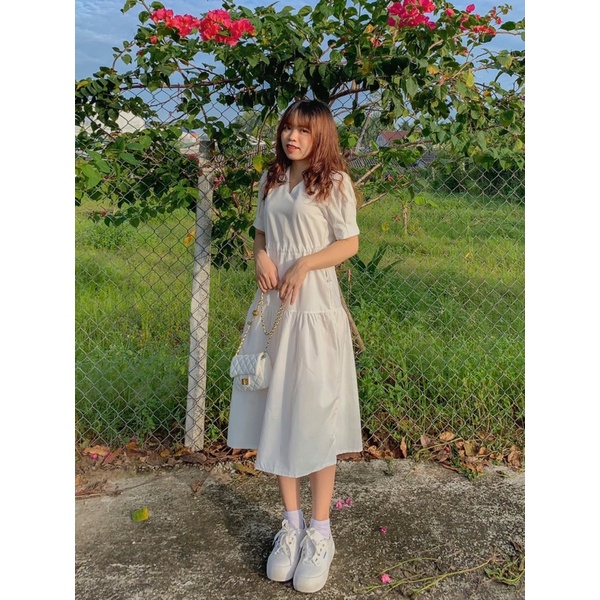 Đầm babydoll trắng dài eo rút nơ 200