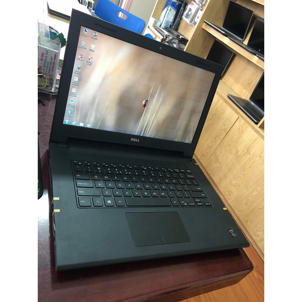 Laptop Dell Insorion 3542 Core i3-4005U, ram 4Gb, HDD 500Gb, cạc rời GT820, màn 14 inch ~ đẹp 99%