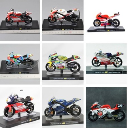 Đồ Chơi Mô Hình Xe Mô Tô 9 Loại 1 / 18 Ixo-Zezaa Valentino Rossi # 46