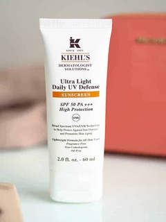 Kem chống nắng Kiehl’s Ultra Light Daily Defense SPF 50 (60ml)