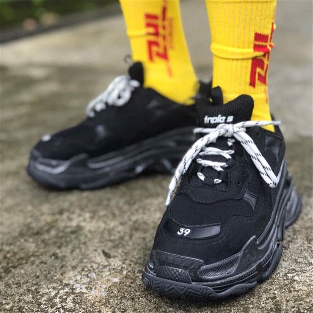 Vớ cotton màu trơn in chữ phong cách Hàn Quốc dành cho cả nam và nữ