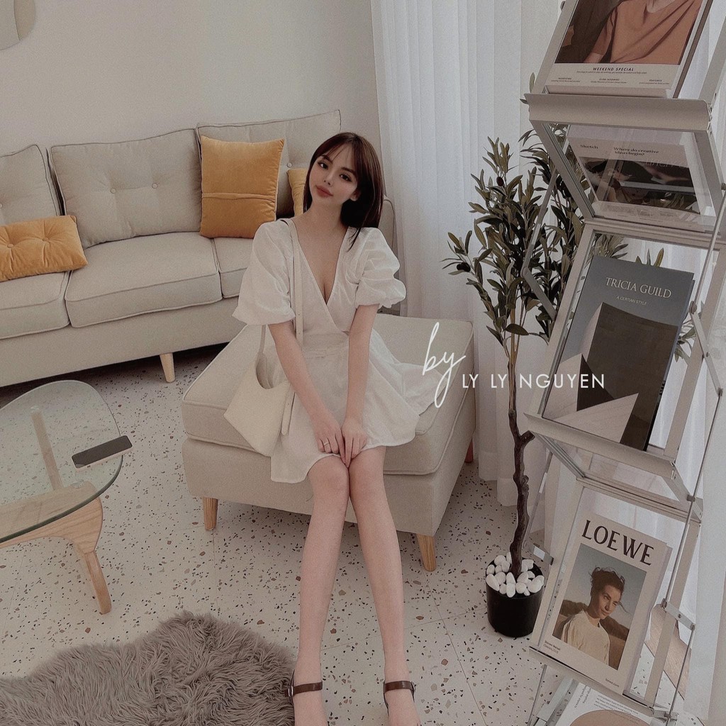 Đầm Trắng Cổ V Kèm Đai Eo Cực Hot | BigBuy360 - bigbuy360.vn