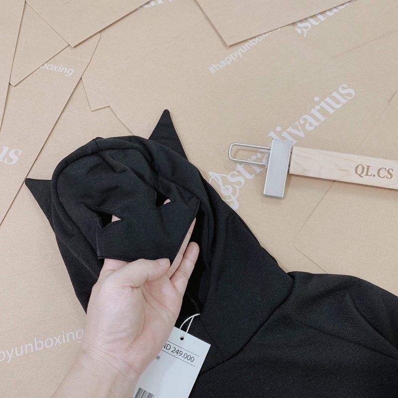 Set bộ Batman đen( trả hàng KH đã ord trước)