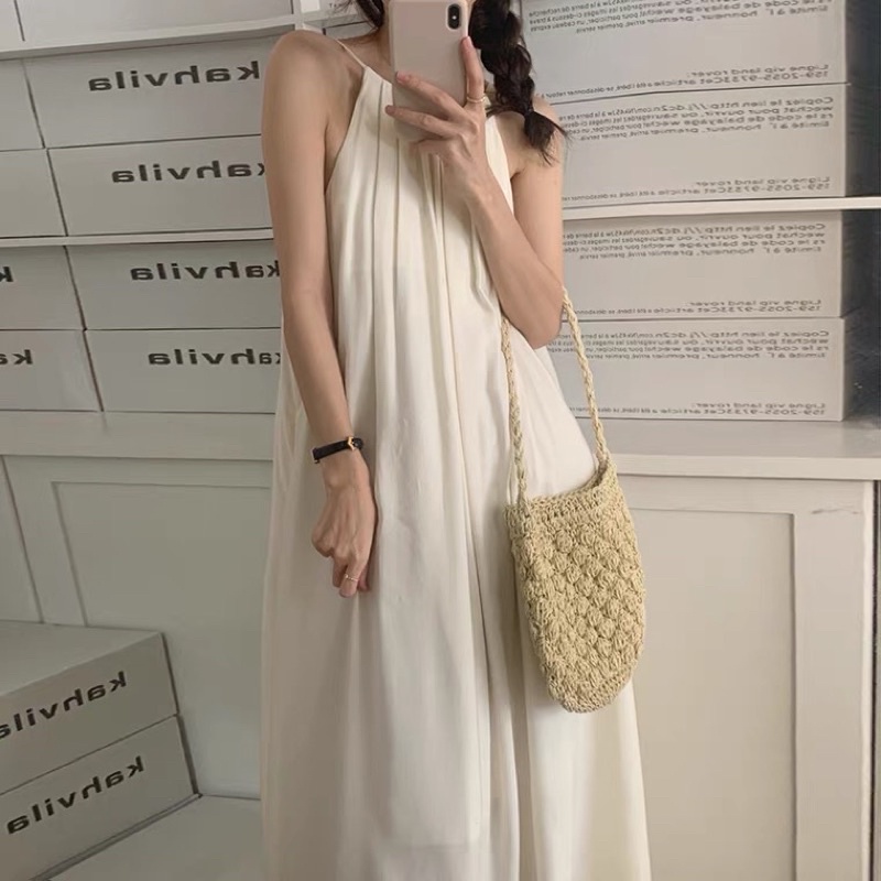 Váy hai dây cổ yếm hở lưng dáng suông dài đi biển đi dạo phố -V005