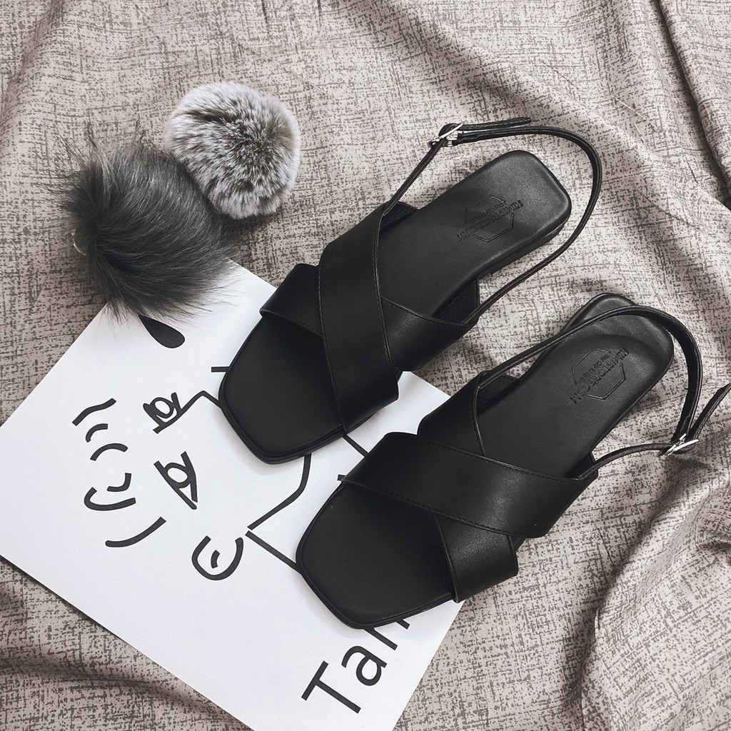 [Có Sẵn] Dép Nữ Size Lớn 40 41 42 43 44 Quai Chéo Basic Thời Trang Sành Điệu Thương Hiệu Himistore
