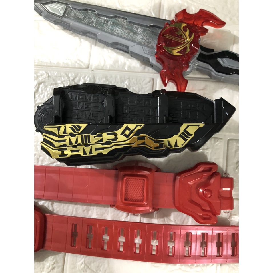 Đồ chơi DX kamen rider saber SEIKEN swordriver