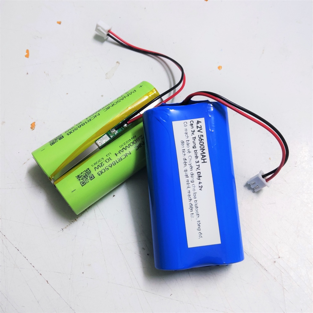 Pin 1S 4.2V 5600MAH 2 Cell PANASONIC. Dùng thay cho loa nghe nhạc, đèn, quạt sạc...Khối pin có mạch bảo vệ nên rất bền