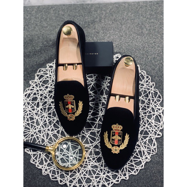 Giày lười nam vải nỉ thêu ong đỏ hoàng gia siêu nét đế 3 phân chất | BigBuy360 - bigbuy360.vn