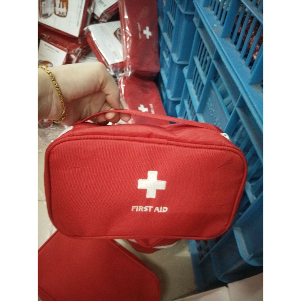 Túi Đựng Dụng Cụ Sơ Cứu Cỡ Lớn Tiện Lợi Cho Dã Ngoại/ Gia Đình/ Xe Hơi