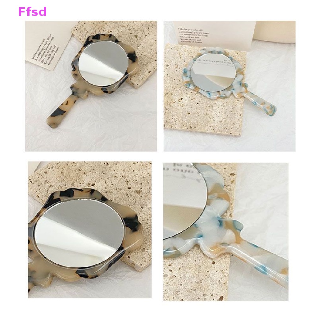 1 Tấm Gương Trang Điểm Acetate Cầm Tay Nhỏ Gọn Dành Cho Bạn Nữ * Hàng Bán Chạy