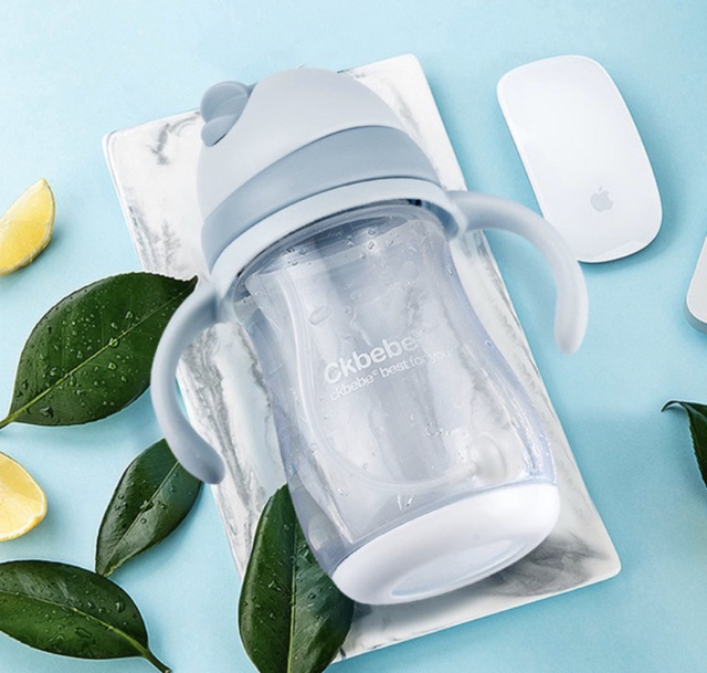 Bình nước chống sặc an toàn cho trẻ em