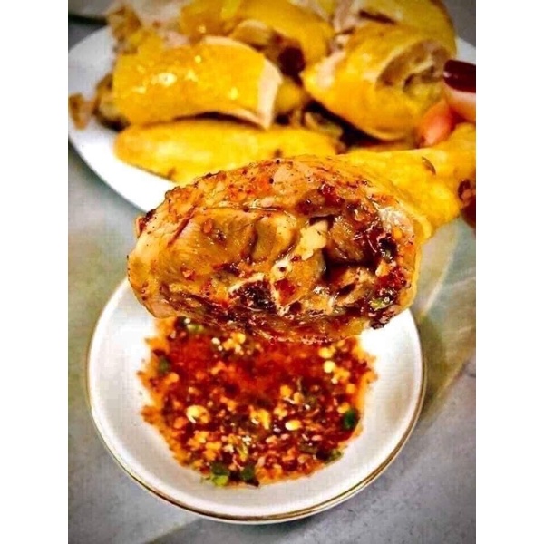 Gà ủ muối nguyên con Vua Khói