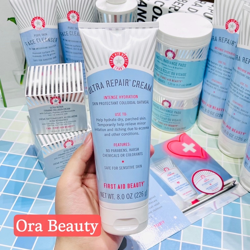 Kem dưỡng ẩm First Aid Beauty Ultra Repair® Cream Intense Hydration
