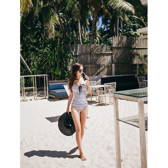 Bikini liền đan dây ngực