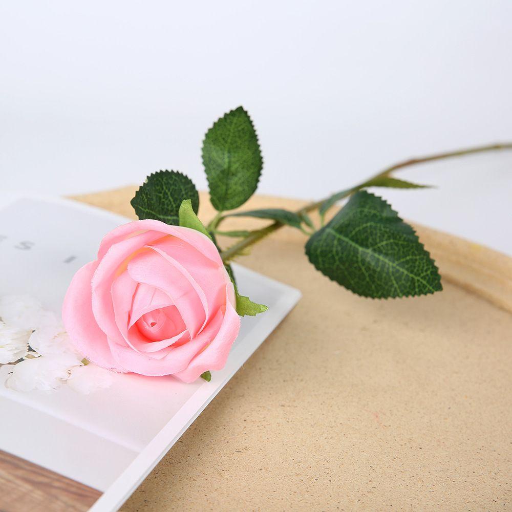 Bó Hoa Hồng Giả Trang Trí Tiệc Cưới