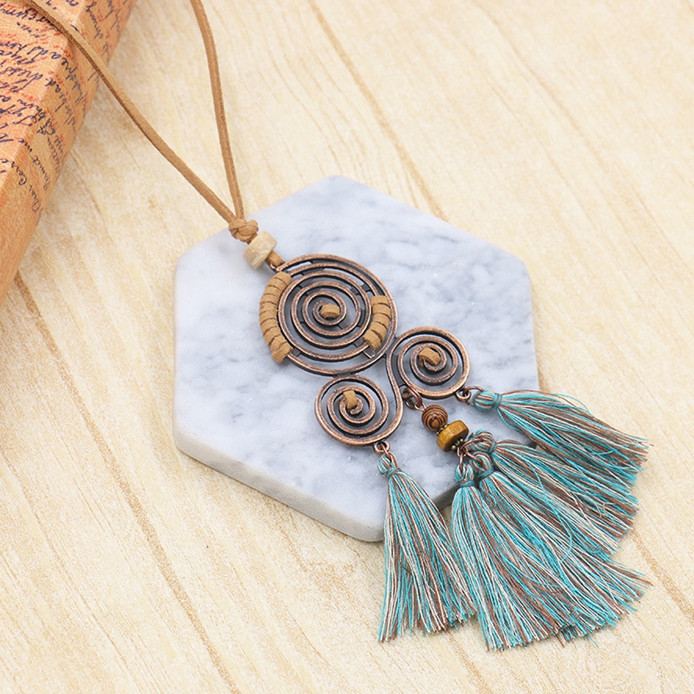 Vòng cổ Dáng Dài Phối Tua Rua Phong Cách Bohemian Độc Đáo