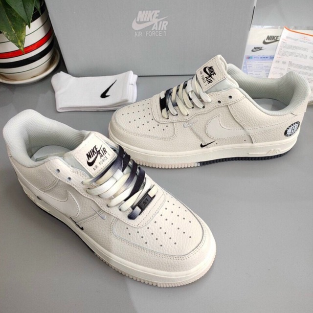 Giày_𝐍𝐈𝐊𝐄 Trắng Âm Dương phản quang Nam Nữ, Giày AF1 Brooklyn Thời Trang Full Box bill Hàng Đẹp