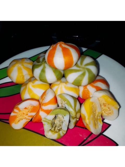 Bánh bao nhân trứng cá màu vàng gói 500g