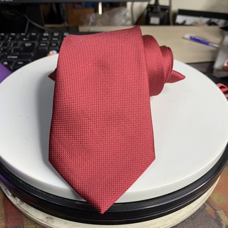 Cà vạt nam 8cm trung niên ô vuông chìm đỏ đô Giangpkc36