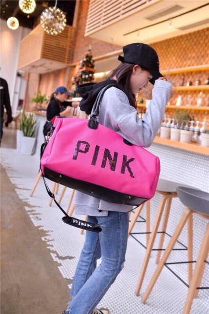 Túi xách du lịch Pink đa dụng | BigBuy360 - bigbuy360.vn