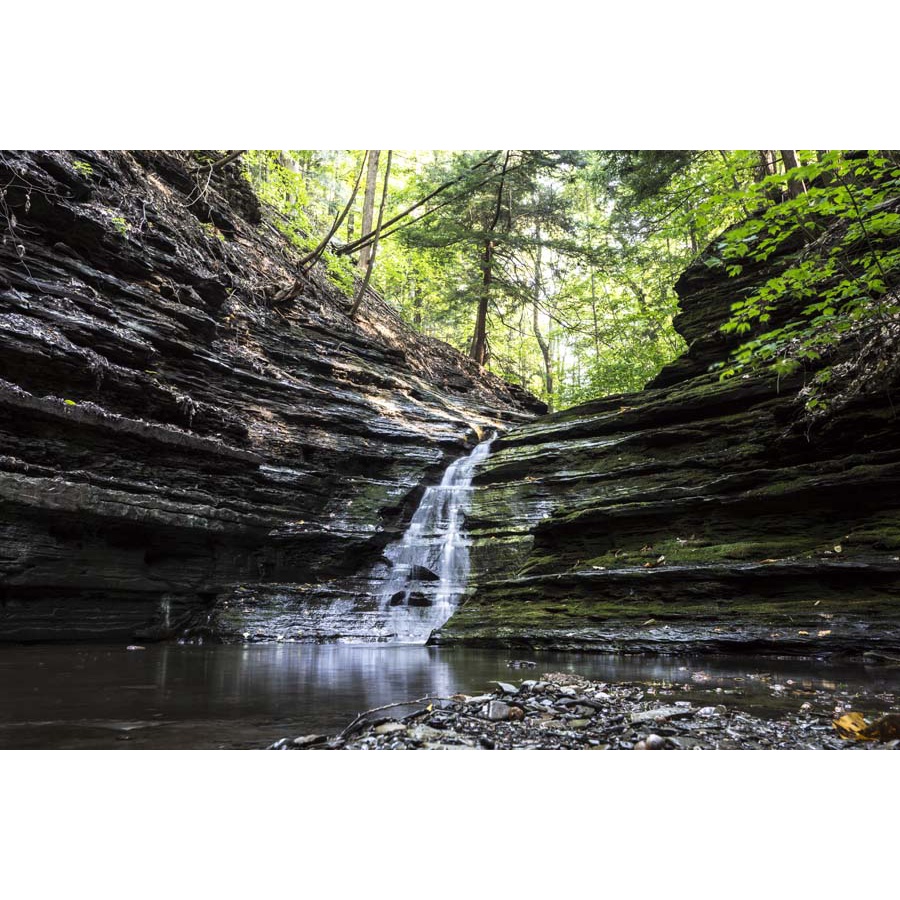 Tranh dán tường 3d thác nước thiên nhiên kỳ vĩ với núi non trập trùng, những bãi biển cát vàng hấp dẫn