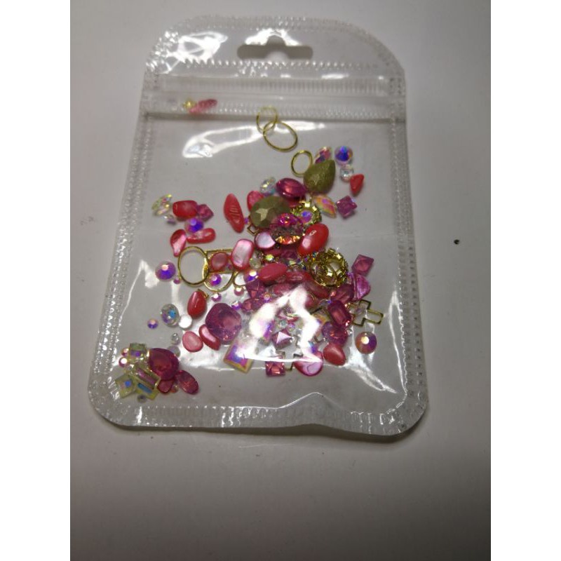 xà cừ mix đá, hình sắt,chai ,,   rang trí móng siêu hót