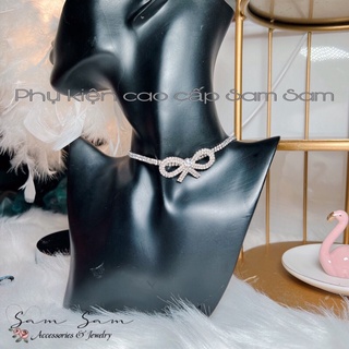 Choker, vòng cổ đá bướm