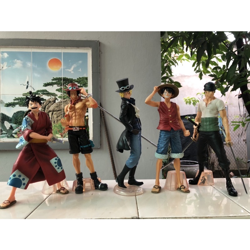 FAMHOUSE - Mô hình chính hãng qua sử dụng zoro sabo ace luffy