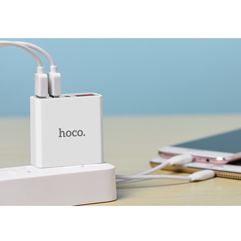 Cóc Sạc 3 Cổng Usb 3.0A Hoco C15 có màn hình LED đo dòng