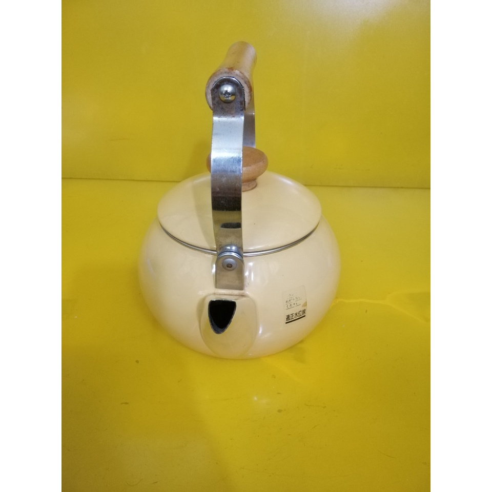 Ấm men nội địa Nhật (2.2L) (458), Dùng được bếp từ