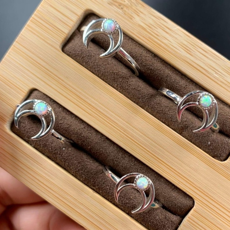 Nhẫn Opal Ethiopia - bạc 925