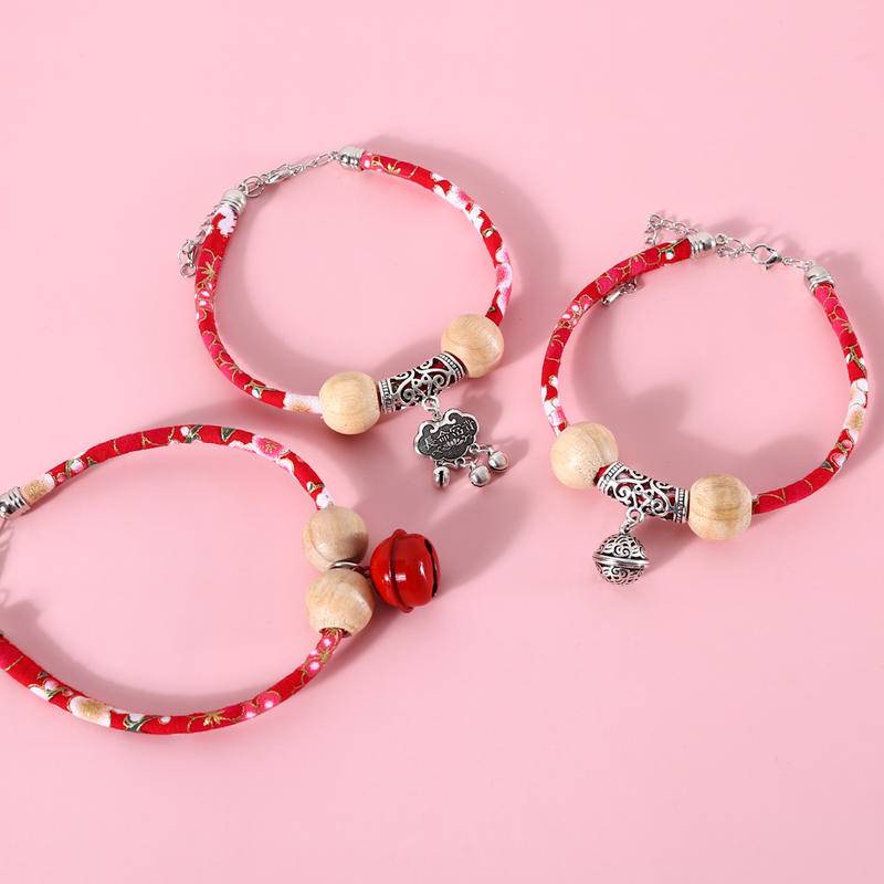 Vòng Cổ Cắm Trại Chống Bọ Chét Và Chống Gài Đi Kèm Chuông Phong Cách Dân Tộc Cho Thú Cưng