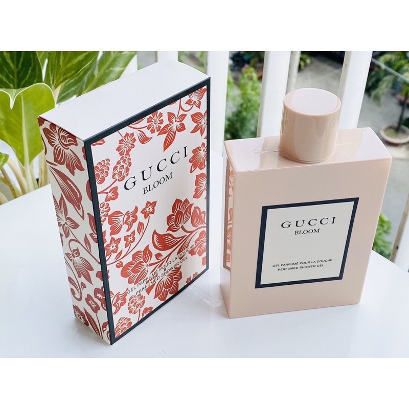Sữa Tắm Hương Nước Hoa Gucci Bloom hồng đubai