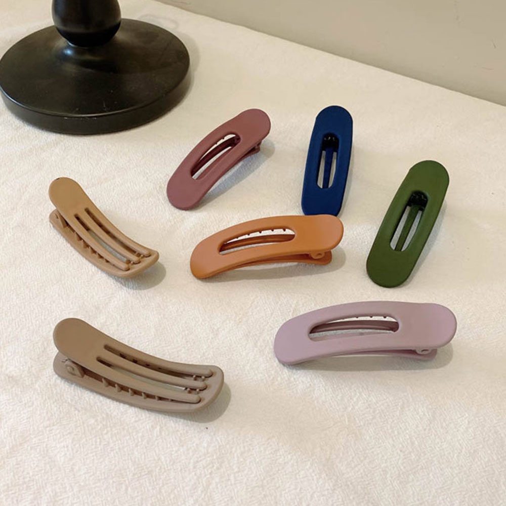 1 kẹp tóc màu sắc ngọt ngào đơn giản cho nữ