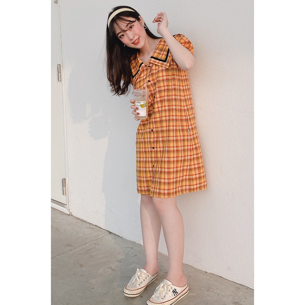 Đầm váy nữ 92WEAR đủ màu, đủ size, dáng suông ngắn tay kẻ caro viền lá cổ DXW0235