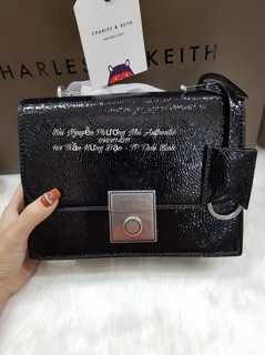 Túi Charles & keith