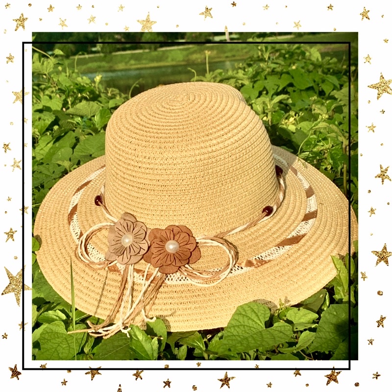 Mũ cói (nón cói) vành rộng thời trang đính hoa nhỏ xinh xắn (Sh33)