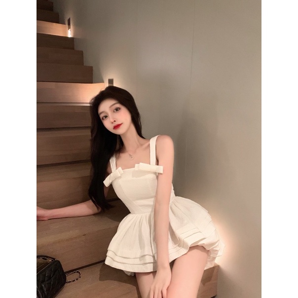 SET 2S TRẮNG PHỒNG XOÈ ĐÍNH NƠ VAI + SHORT