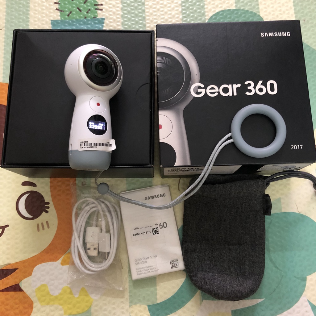 Camera Samsung Gear 360 2017 DM (SM-R210) - Full box 98%